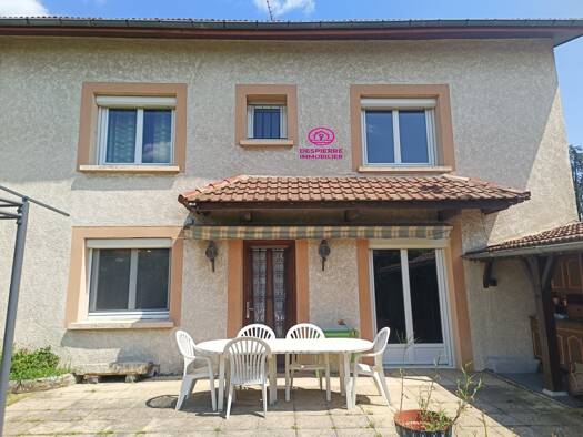 Maison à vendre 210 000 € 5 pièces 3 chambres 130 m² 1 183 m² de terrain Le Peage de Roussillon 38550