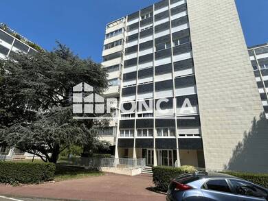 Appartement à louer 1 040 € 2 pièces 1 chambre 51 m² RDC Louvois Vélizy-Villacoublay 78140
