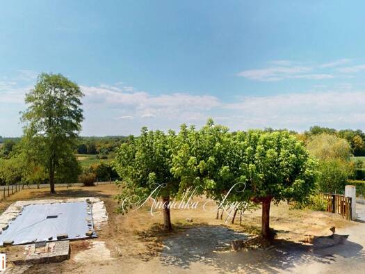 Maison à vendre 220 000 € 5 pièces 3 chambres 100 m² 2 120 m² de terrain Saint-Laurent-du-Bois 33540