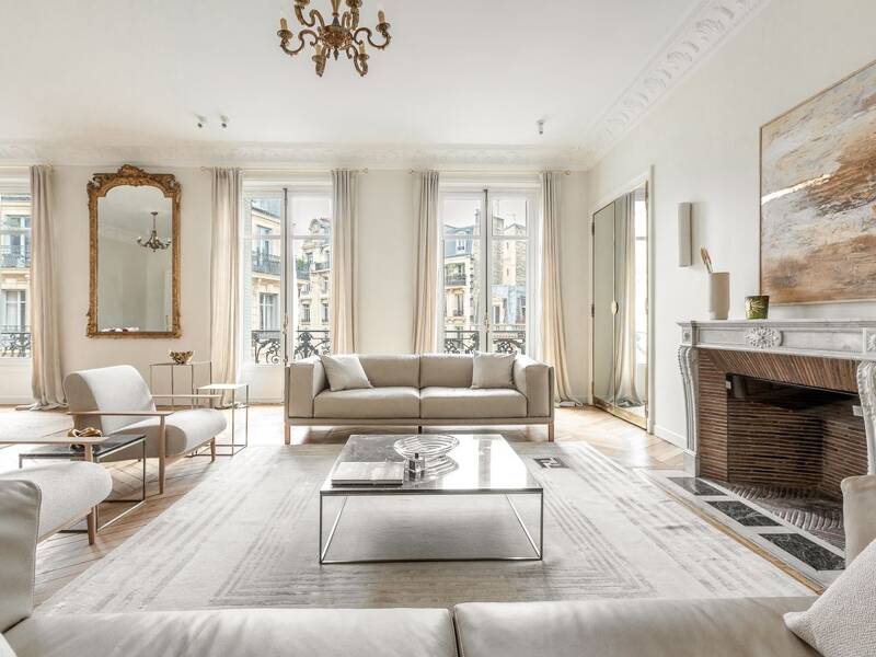 Maison à louer, 214m², PARIS 17E