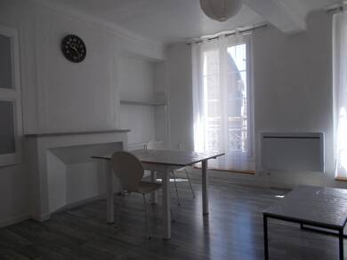 Appartement à louer 570 € 2 pièces 1 chambre 52 m² Intra Muros Manosque 04100