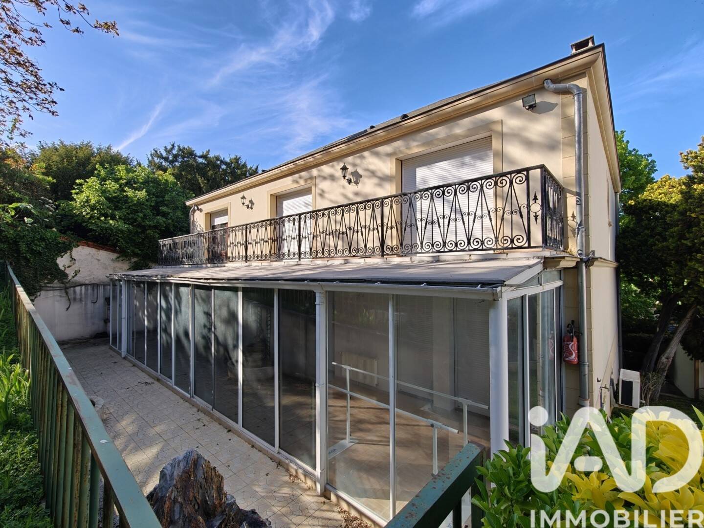Maison à vendre, 358m², SAINT MAUR DES FOSSES