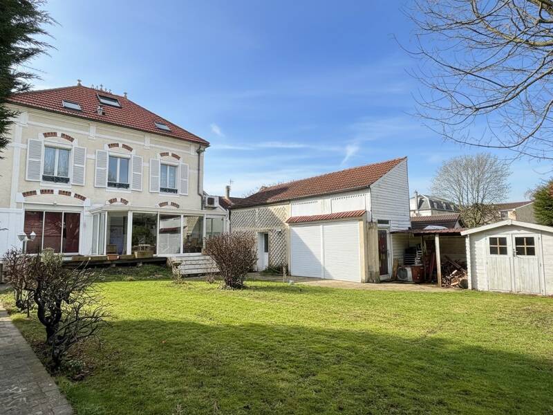 Maison à vendre, 231m², MONTLIGNON