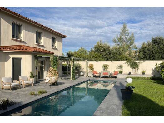 Villa à vendre 1 180 000 € 7 pièces 5 chambres 190 m² 650 m² de terrain Sainte-Foy-lès-Lyon 69110