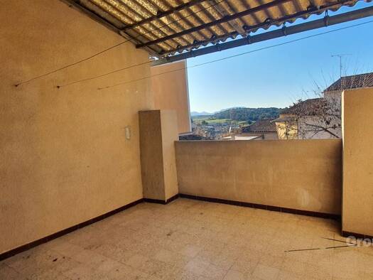 Maison à vendre 195 000 € 5 pièces 3 chambres 94 m² 121 m² de terrain Rians 83560