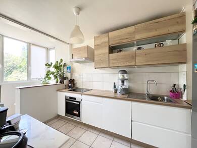 Appartement à vendre 145 000 € 4 pièces 3 chambres 67 m² Étage 1/8 Montrapon - Montboucons Besancon 25000