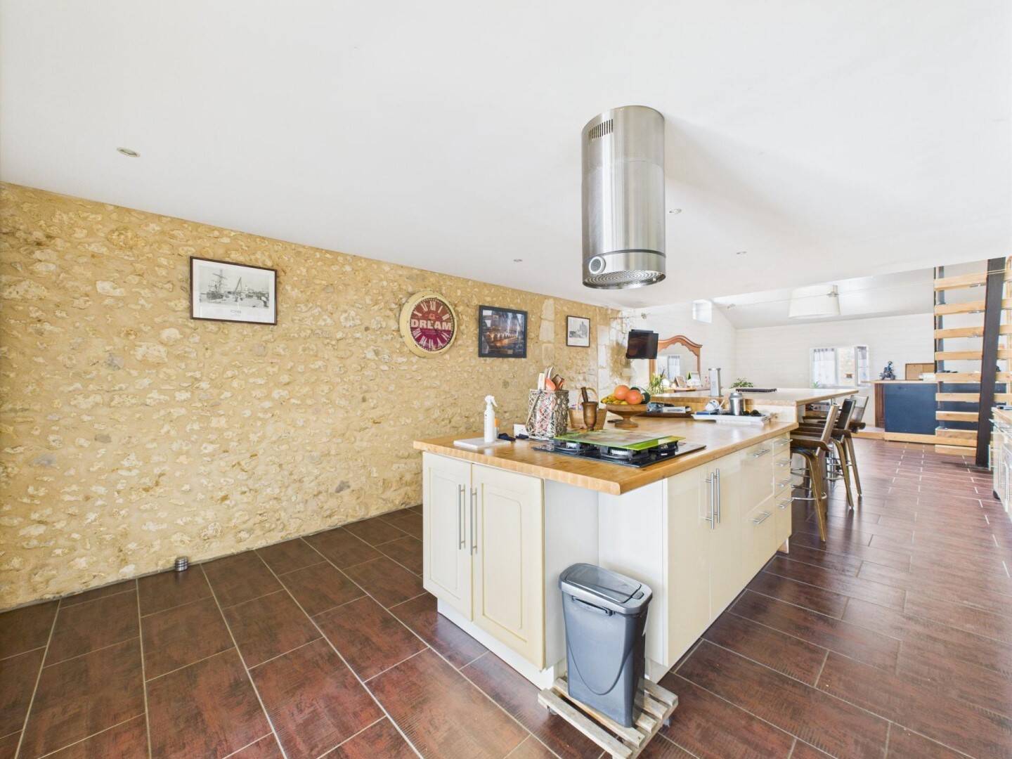 Maison à vendre, 162m², MONTLIEU LA GARDE