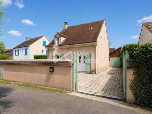 Maison à vendre 349 000 € 5 pièces 3 chambres 104,09 m² 260 m² de terrain Villeneuve-le-Comte 77174
