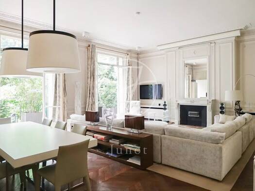 Appartement à vendre 4 600 000 € 6 pièces 4 chambres 315 m² RDC/7 Saint Philippe du Roule Paris 8ème arrondissement 75008