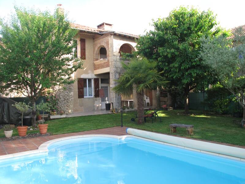 Maison à vendre, 270m², MAUVEZIN