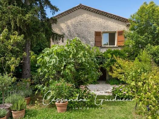 Maison de ville à vendre 260 000 € 5 pièces 4 chambres 112 m² 507 m² de terrain Extension Années 50-70 A Brignoles 83170