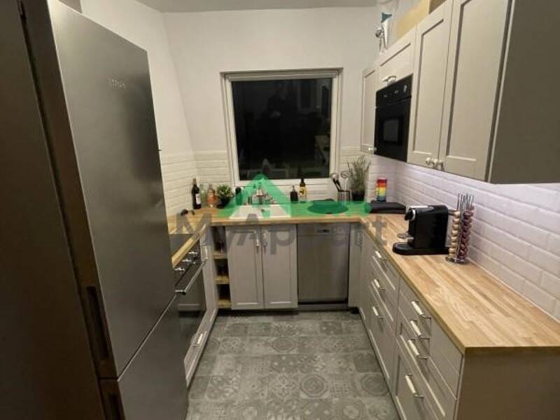 Maison à louer, 45m², PARIS 8E