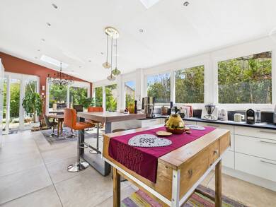 Maison à vendre 409 000 € 4 pièces 3 chambres 177 m² 610 m² de terrain Montfavet Centre Avignon 84140