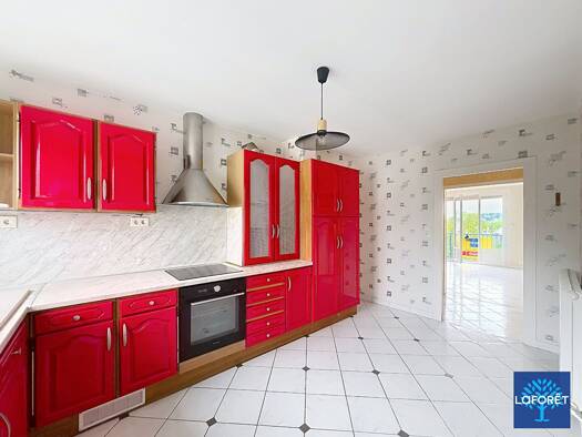 Appartement à vendre 129 000 € 3 pièces 2 chambres 66,64 m² Étage 3/3 Cote de Rouen-Saint Michel-Croix Coquet Bernay 27300