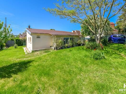 Maison de plain-pied à vendre 279 000 € 5 pièces 3 chambres 100 m² 775 m² de terrain Nord Chambly 60230