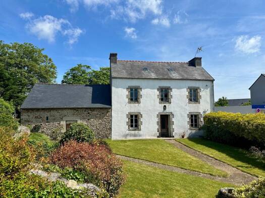 Maison à vendre 197 025 € 4 pièces 3 chambres 113,9 m² 534 m² de terrain Kergoallou Plabennec 29860