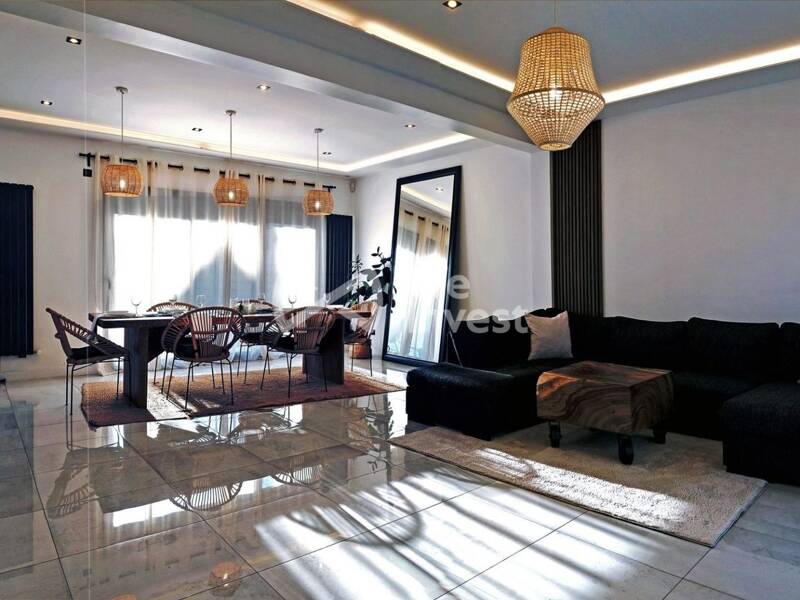 Maison à vendre, 266m², NEUILLY PLAISANCE