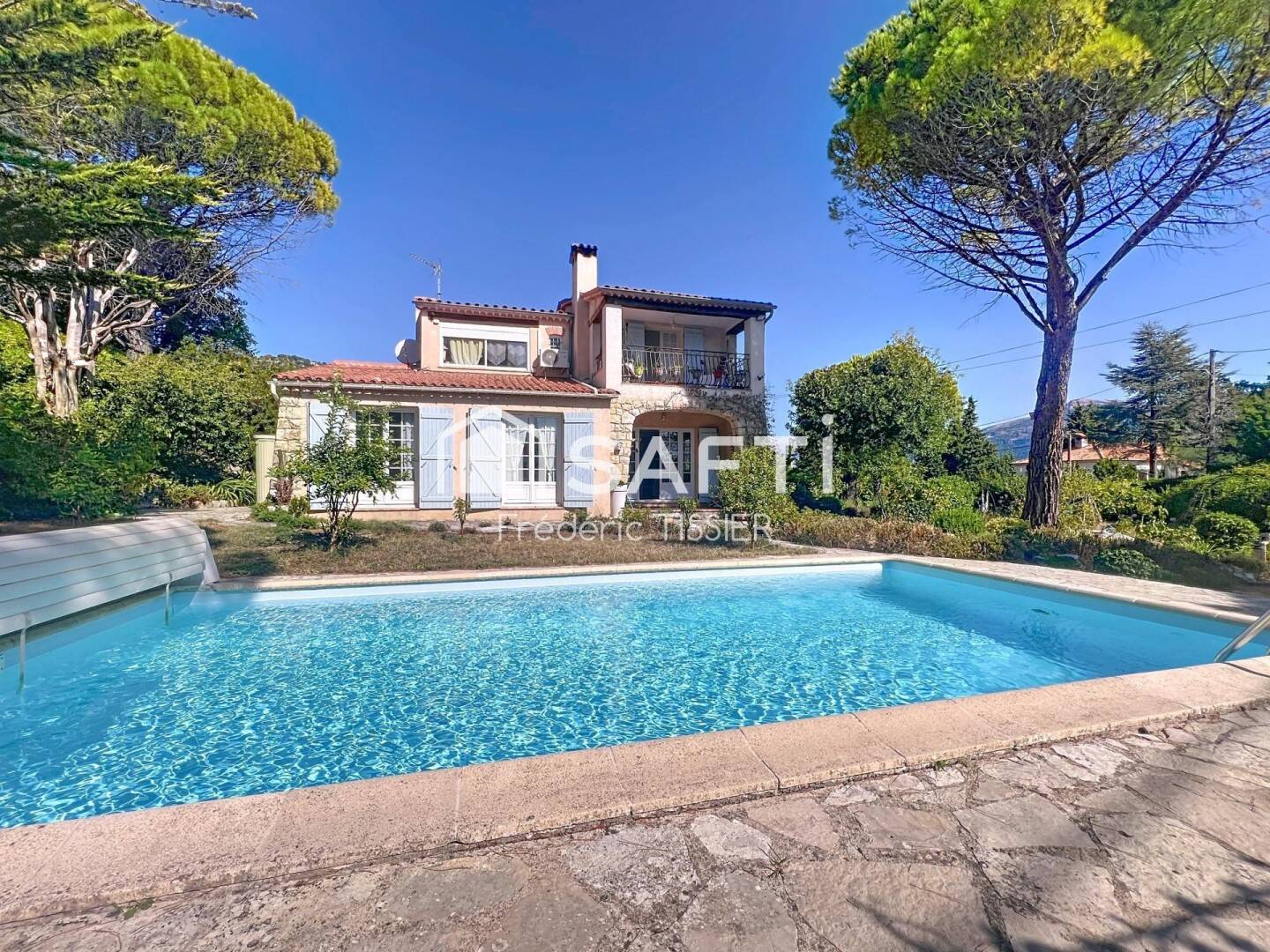 Maison à vendre, 110m², CHATEAUNEUF DE GRASSE