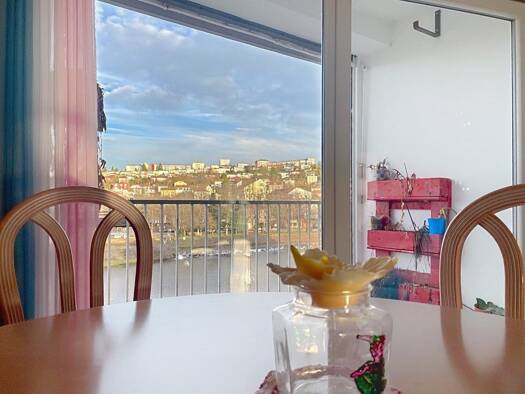 Appartement à vendre 139 000 € 3 pièces 2 chambres 77 m² 3ème étage Rive Gauche-Chipotte  Épinal 88000