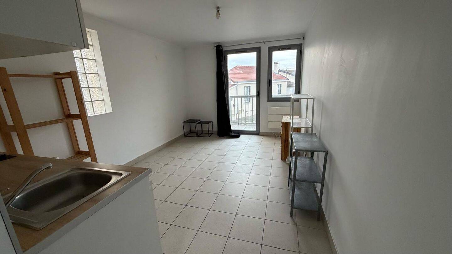 Maison à louer, 18m², VITRY SUR SEINE