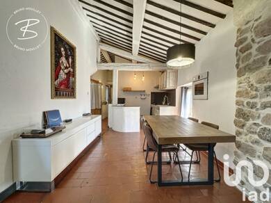 Appartement à vendre 170 000 € 3 pièces 1 chambre 58 m² Dernier étage, Étage 2/2 Le Village La Farlède 83210