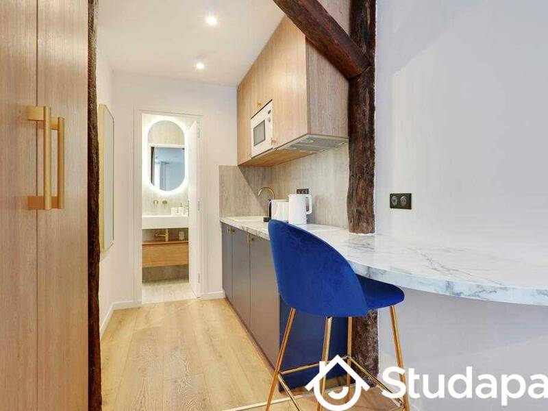 Maison à louer, 18m², PARIS 16E