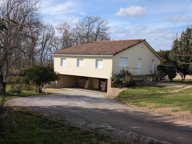 Maison à louer 1 210 € 4 pièces 3 chambres 120 m² Rural Nord et Rural Est Castres 81100