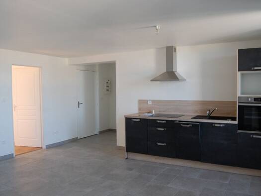 Appartement à louer 517 € 3 pièces 2 chambres 62,4 m² Étage 1/1 Sancerre 18300