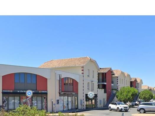 Entrepôt à vendre 14 800 € 9 m² d'espace de stockage Le Teich 33470