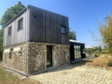 Maison à louer 1 300 € 5 pièces 4 chambres 108 m² 1 100 m² de terrain Saint Mars de Coutais 44680