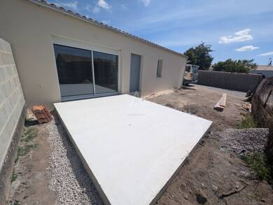 Maison à louer 848 € 3 pièces 2 chambres 70 m² 150 m² de terrain La Bruffiere 85530