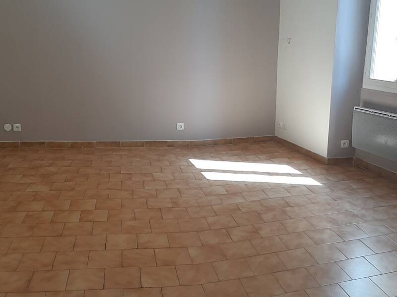 Maison à louer, 52m², ROQUEVAIRE