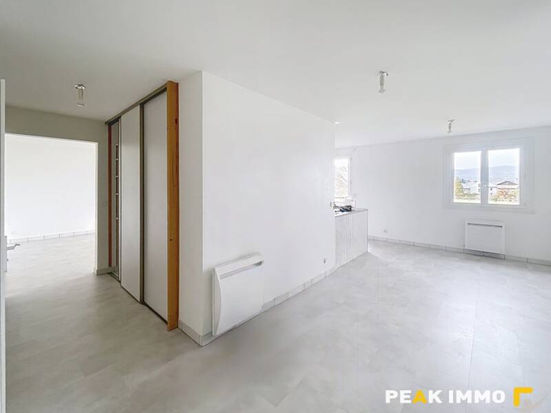 Maison à louer, 91m², SAINT PIERRE EN FAUCIGNY