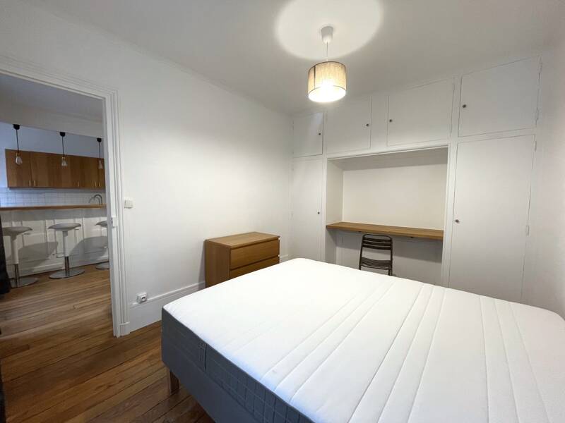 Maison à louer, 37m², PARIS 18E