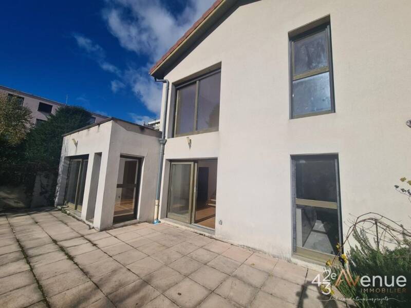 Maison à vendre, 141m², SAINT ETIENNE