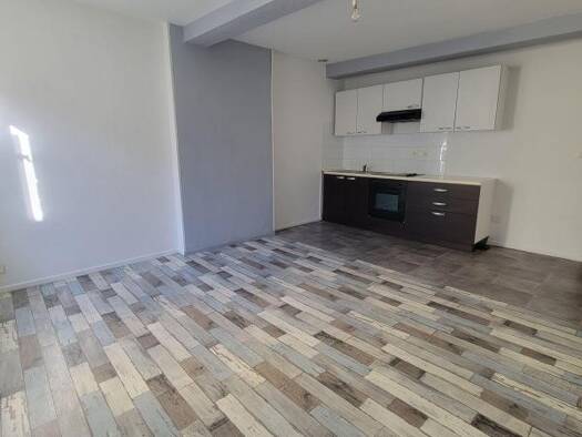 Appartement à louer - logement étudiant 445 € 1 pièce 27 m² 1er étage Mairie-Stade-Bergereau-Depart Orthez 64300
