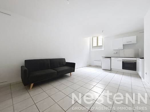 Appartement à louer 365 € 1 pièce 25 m² RDC Centre-Ancienne Ville Metz 57000