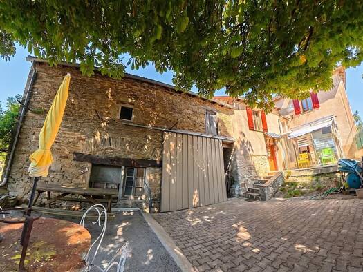 Maison à vendre 190 000 € 4 pièces 3 chambres 90 m² 844 m² de terrain Comps-la-Grand-Ville 12120