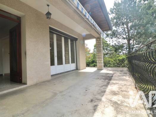 Maison à vendre 140 000 € 6 pièces 5 chambres 136 m² 1 937 m² de terrain Montayral 47500