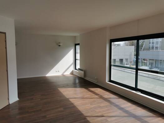 Espace bureau à louer 990 € 52 m² de bureaux Merignac 33700