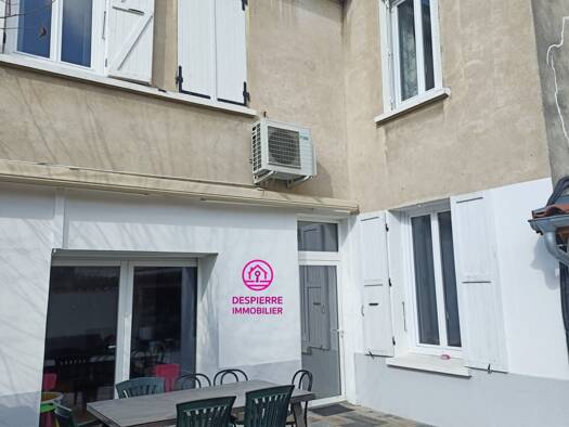 Maison à vendre 228 000 € 6 pièces 5 chambres 152 m² 180 m² de terrain Le Peage de Roussillon 38550