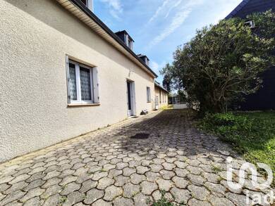 Maison de plain-pied à vendre 195 000 € 9 pièces 5 chambres 175 m² 709 m² de terrain Ossun 65380
