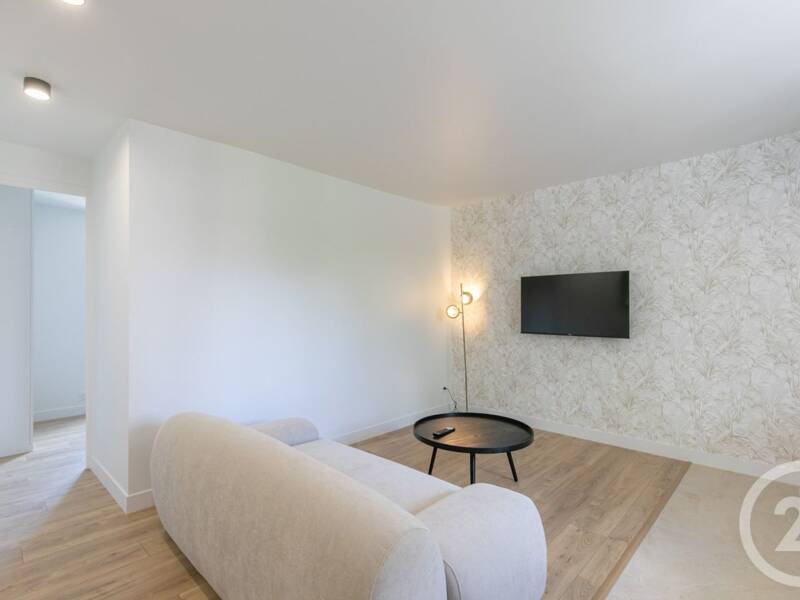 Maison à louer, 35m², SAINT MAUR DES FOSSES