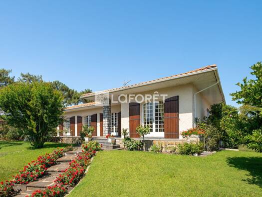 Maison à vendre 436 000 € 6 pièces 4 chambres 144 m² 880 m² de terrain Plage Mimizan 40200