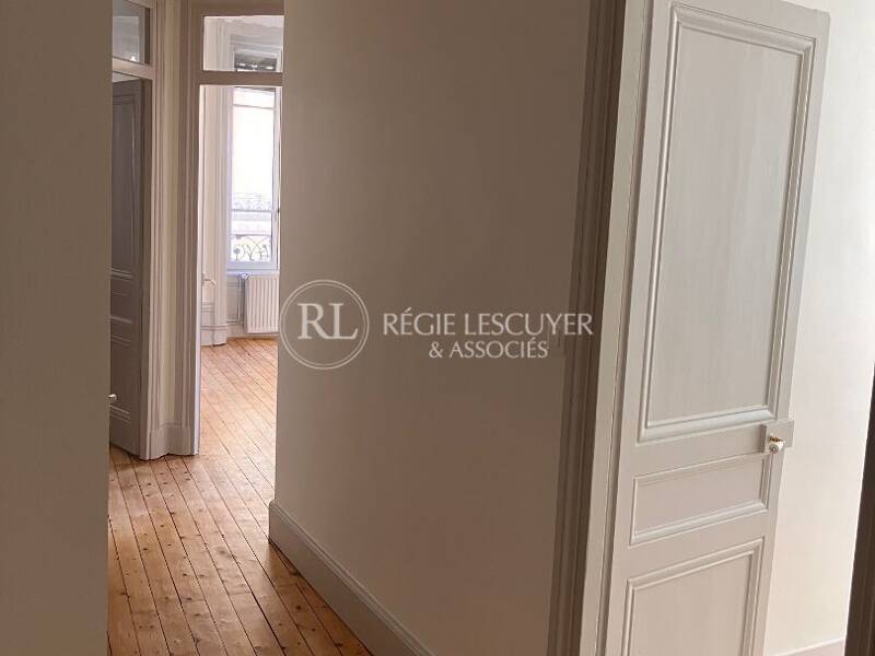 Maison à louer, 63m², LYON 1ER