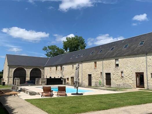 Demeure à vendre 899 000 € 12 pièces 8 chambres 358 m² 4 275 m² de terrain Mandeville-en-Bessin 14710