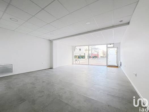 Local d'activités à vendre 549 000 € 123 m² d'espace de stockage Carnot Gambetta Suresnes 92150