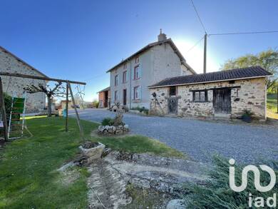 Maison à vendre 267 000 € 7 pièces 5 chambres 180 m² 6 691 m² de terrain Meilhac 87800