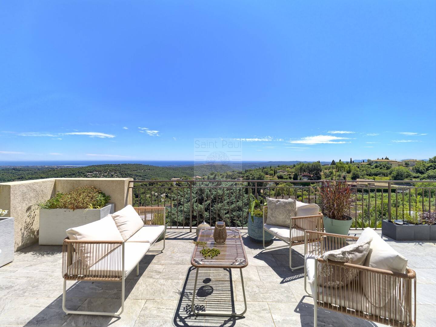 Maison à vendre, 223m², TOURRETTES SUR LOUP