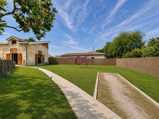 Maison à vendre 242 000 € 3 pièces 2 chambres 64 m² 240 m² de terrain Fargues-Saint-Hilaire 33370